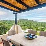 Sea View Apartament