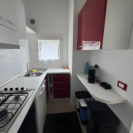 Sea View Apartment *